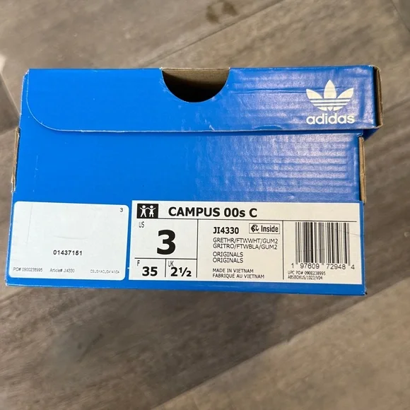 Adidas Classic Gray and White Campus Sneakers - Picture 9 of 10